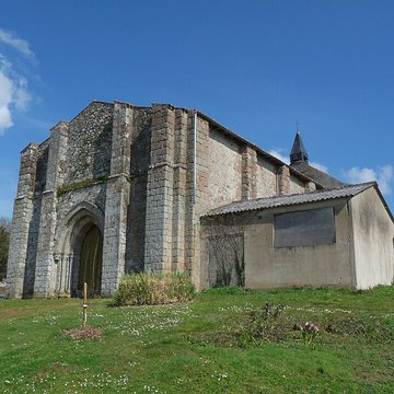 Chapelle Saint-Jean de Montfaucon-Montigné