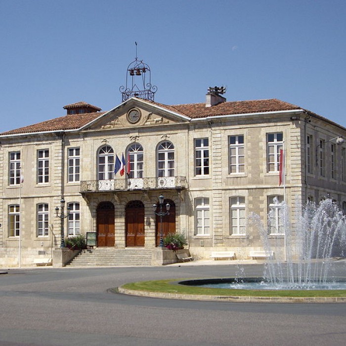 Photo de Hôtel de ville dAuch
