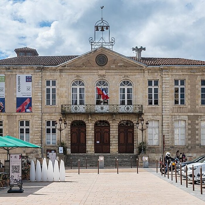 Photo de Hôtel de ville dAuch