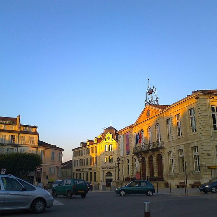 Photo de Hôtel de ville dAuch