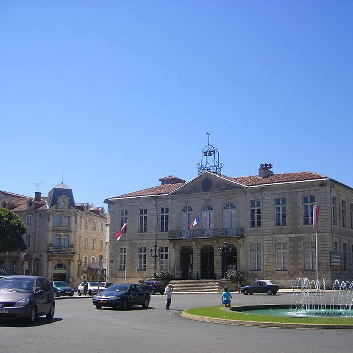 Photo de Hôtel de ville dAuch