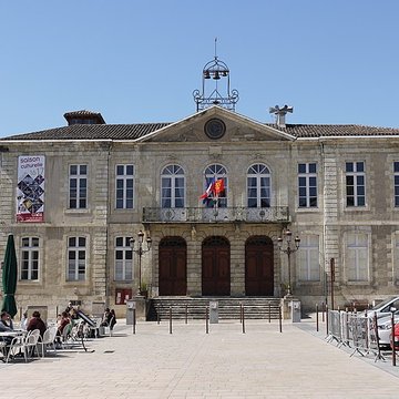 Hôtel de ville dAuch