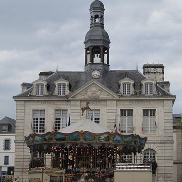 Hôtel de ville dAuray
