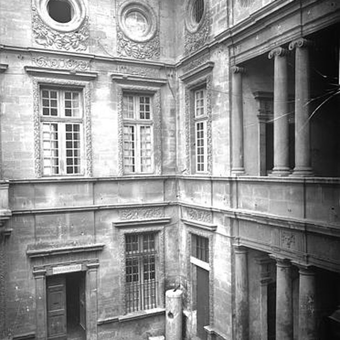 Photo de Hôtel de ville de Beaucaire