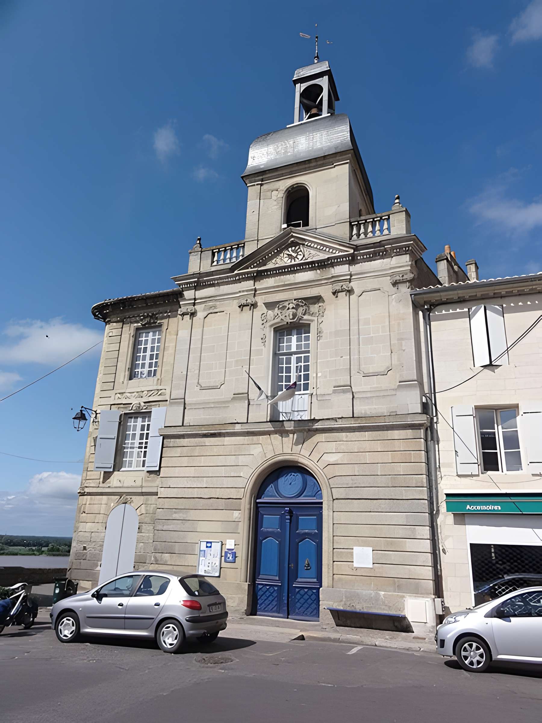 Hôtel de ville de Bourg