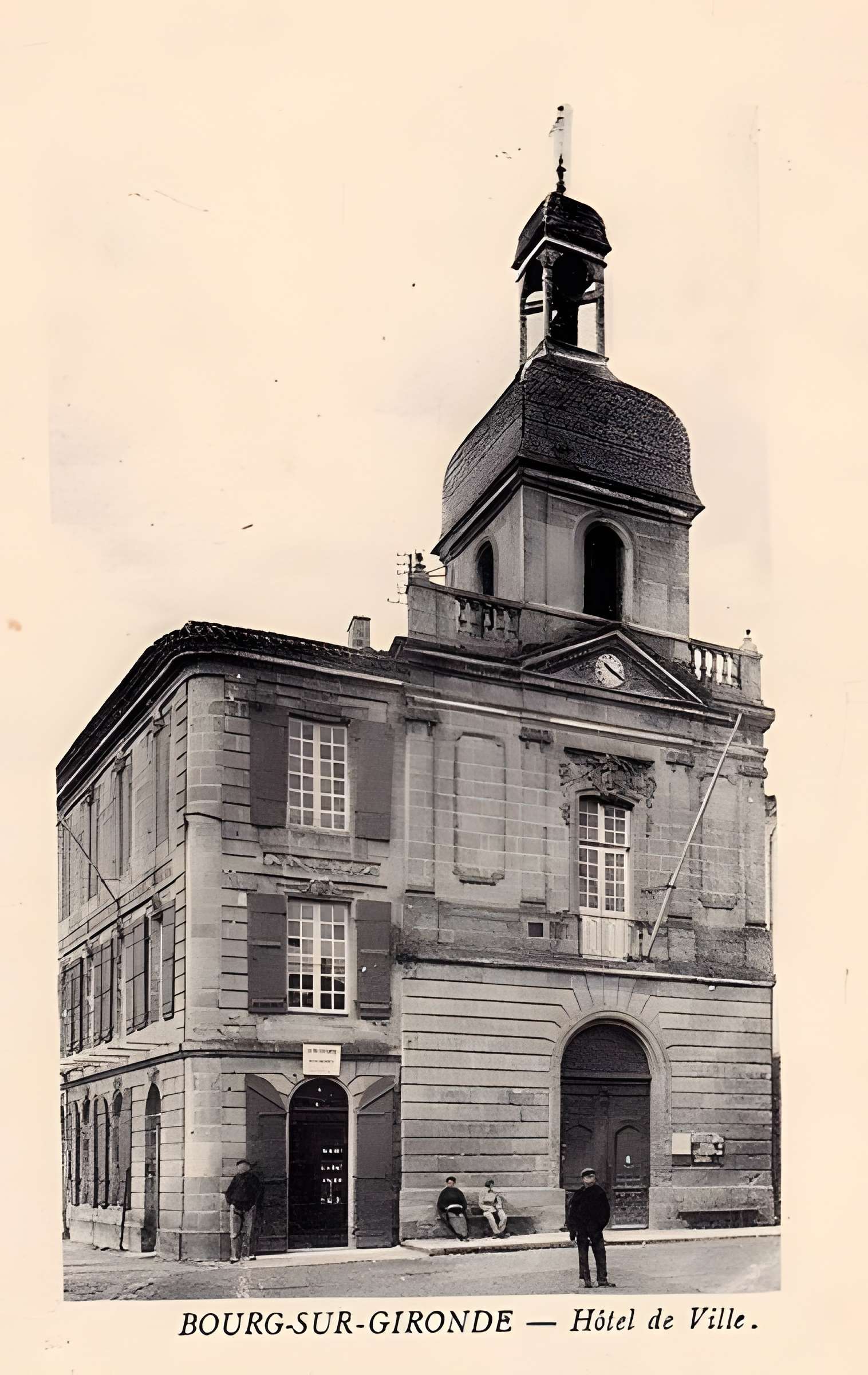 Hôtel de ville de Bourg