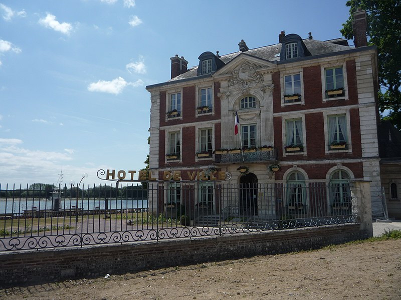Hôtel de ville de Caudebec-en-Caux