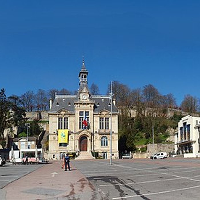 Photo de Hôtel de ville de Château-Thierry