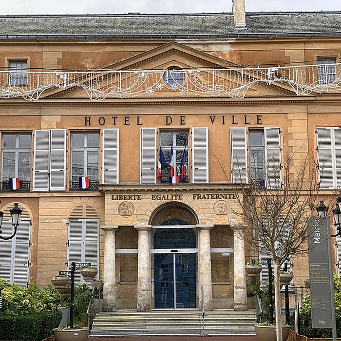 Photo de Ancien château, actuellement mairie
