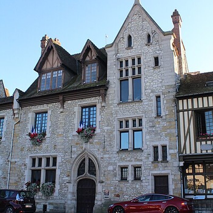 Photo de Ancienne maison Clément, actuellement hôtel de ville