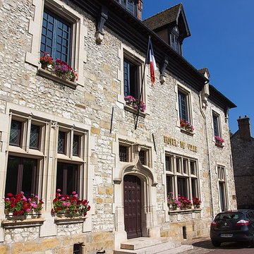 Ancienne maison Clément, actuellement hôtel de ville