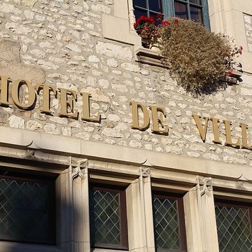 Ancienne maison Clément, actuellement hôtel de ville
