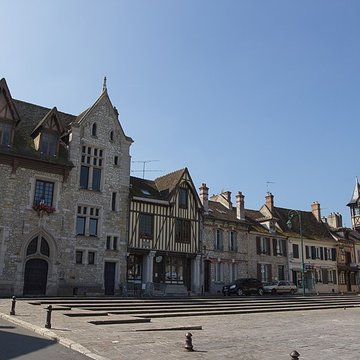 Ancienne maison Clément, actuellement hôtel de ville