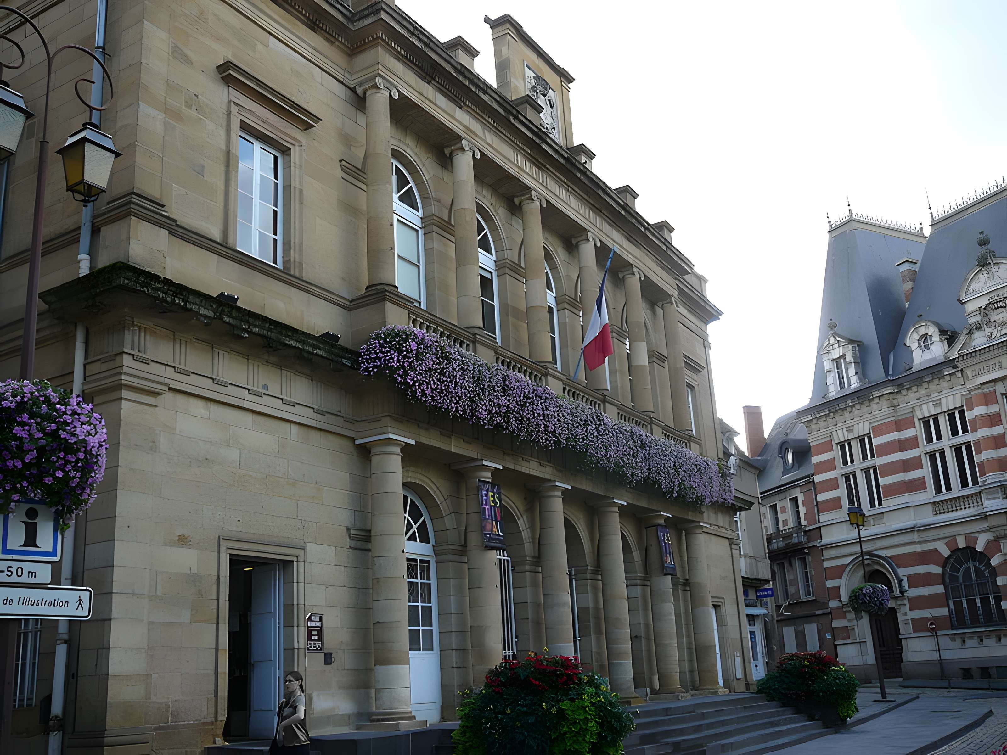 Hôtel de ville de Moulins