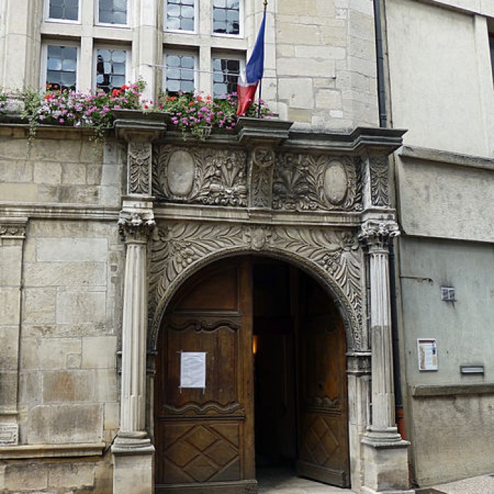 Photo de Hôtel de ville de Neufchâteau