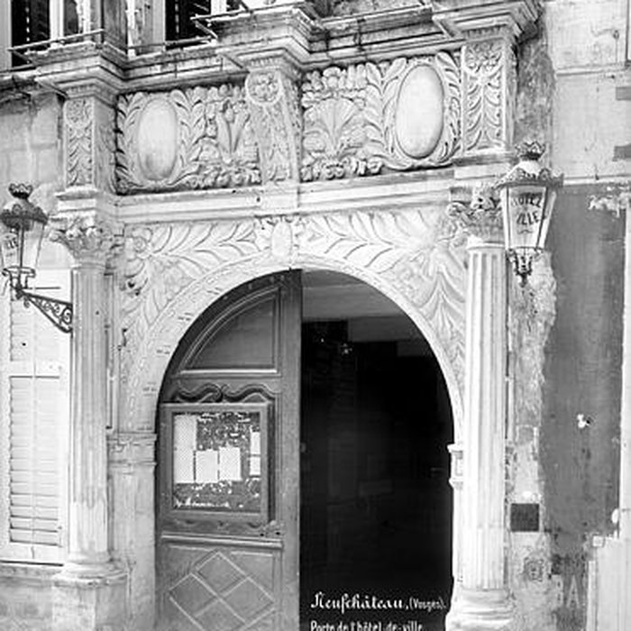 Photo de Hôtel de ville de Neufchâteau