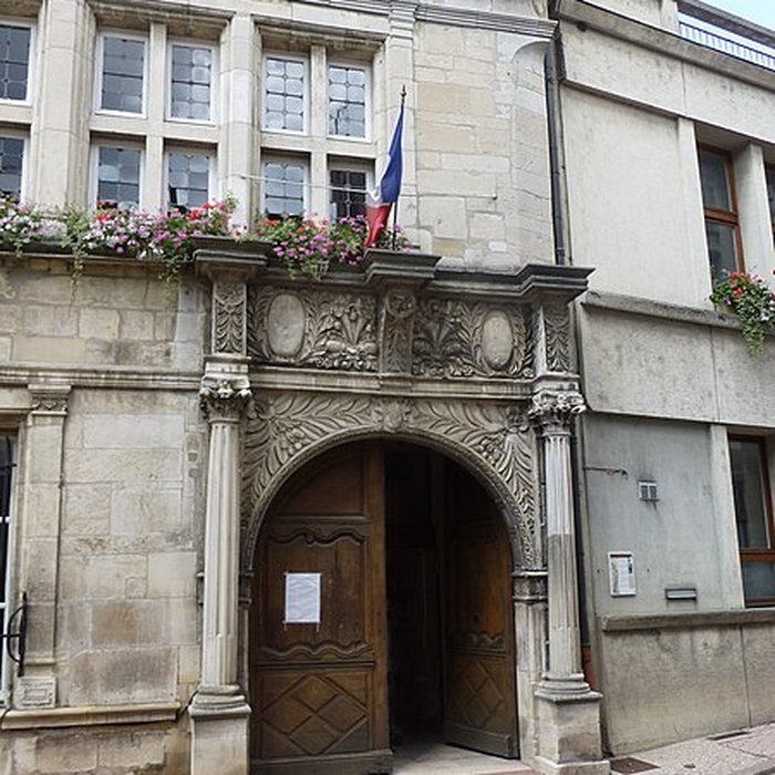 Photo de Hôtel de ville de Neufchâteau