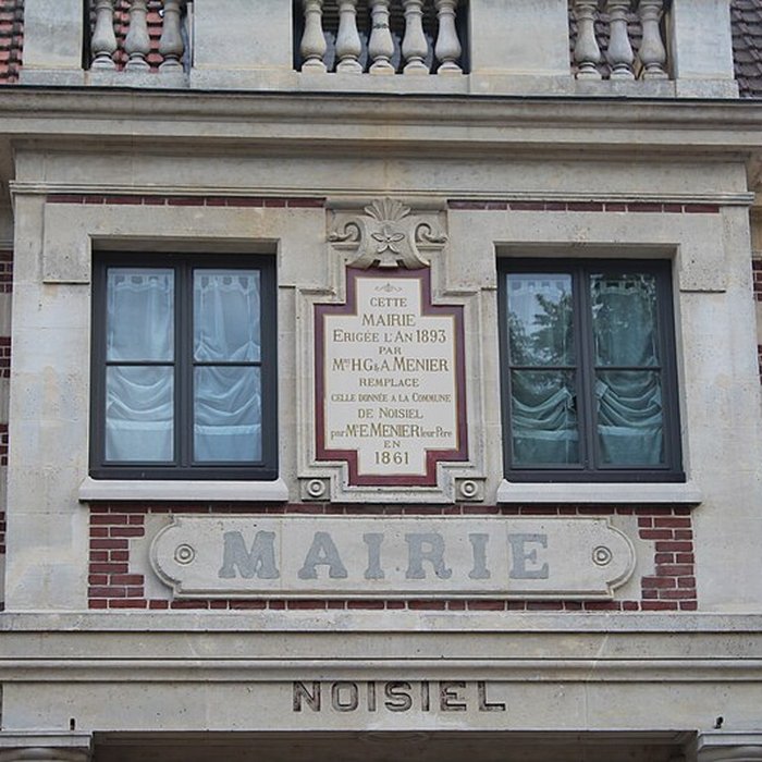 Photo de Hôtel de ville de Noisiel