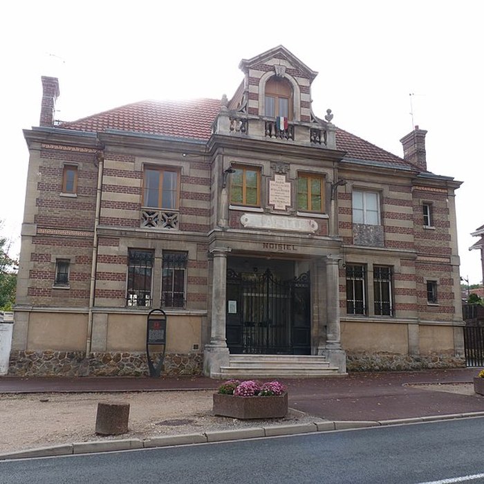 Photo de Hôtel de ville de Noisiel