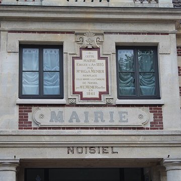 Hôtel de ville de Noisiel