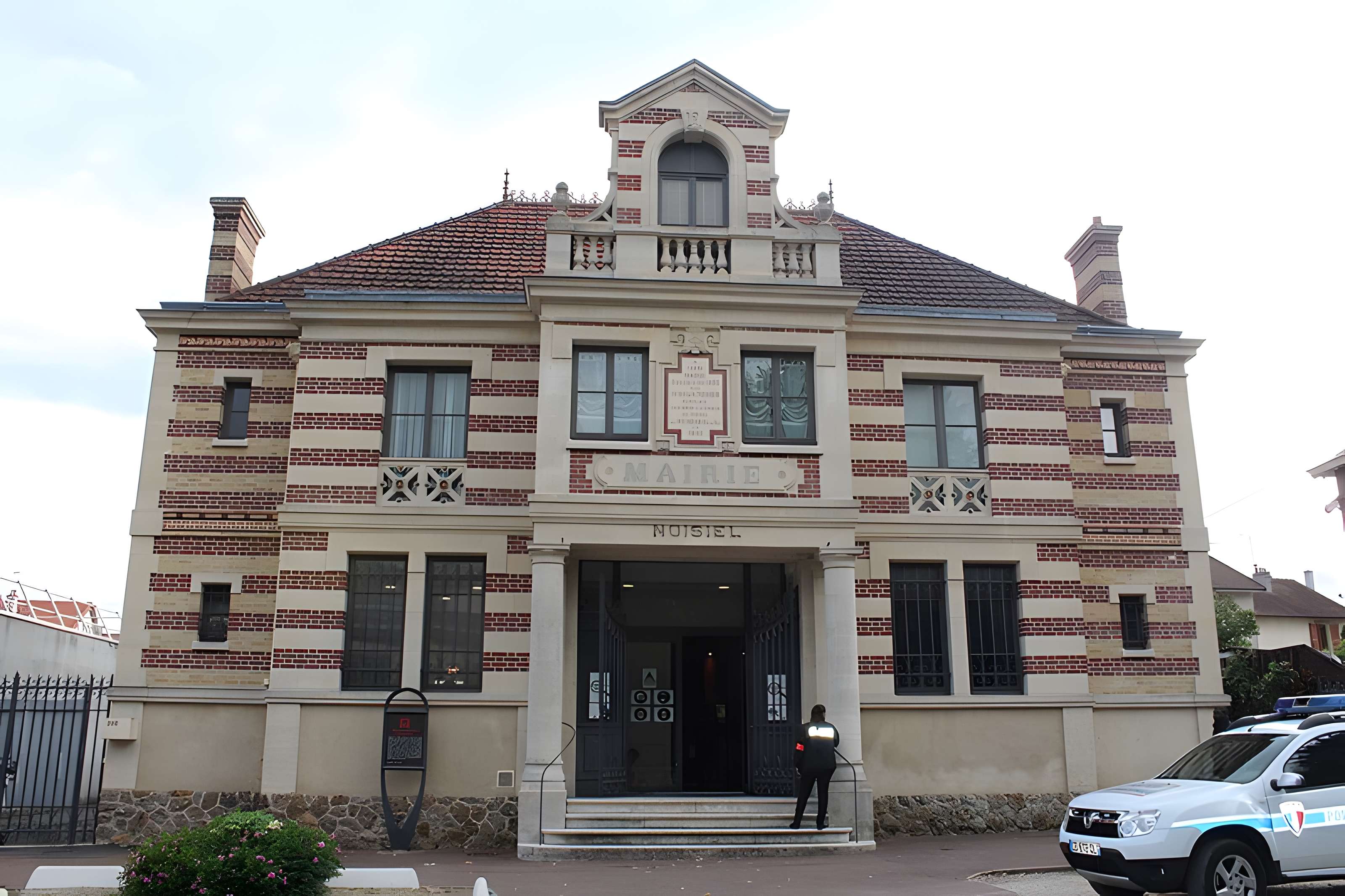 Hôtel de ville de Noisiel