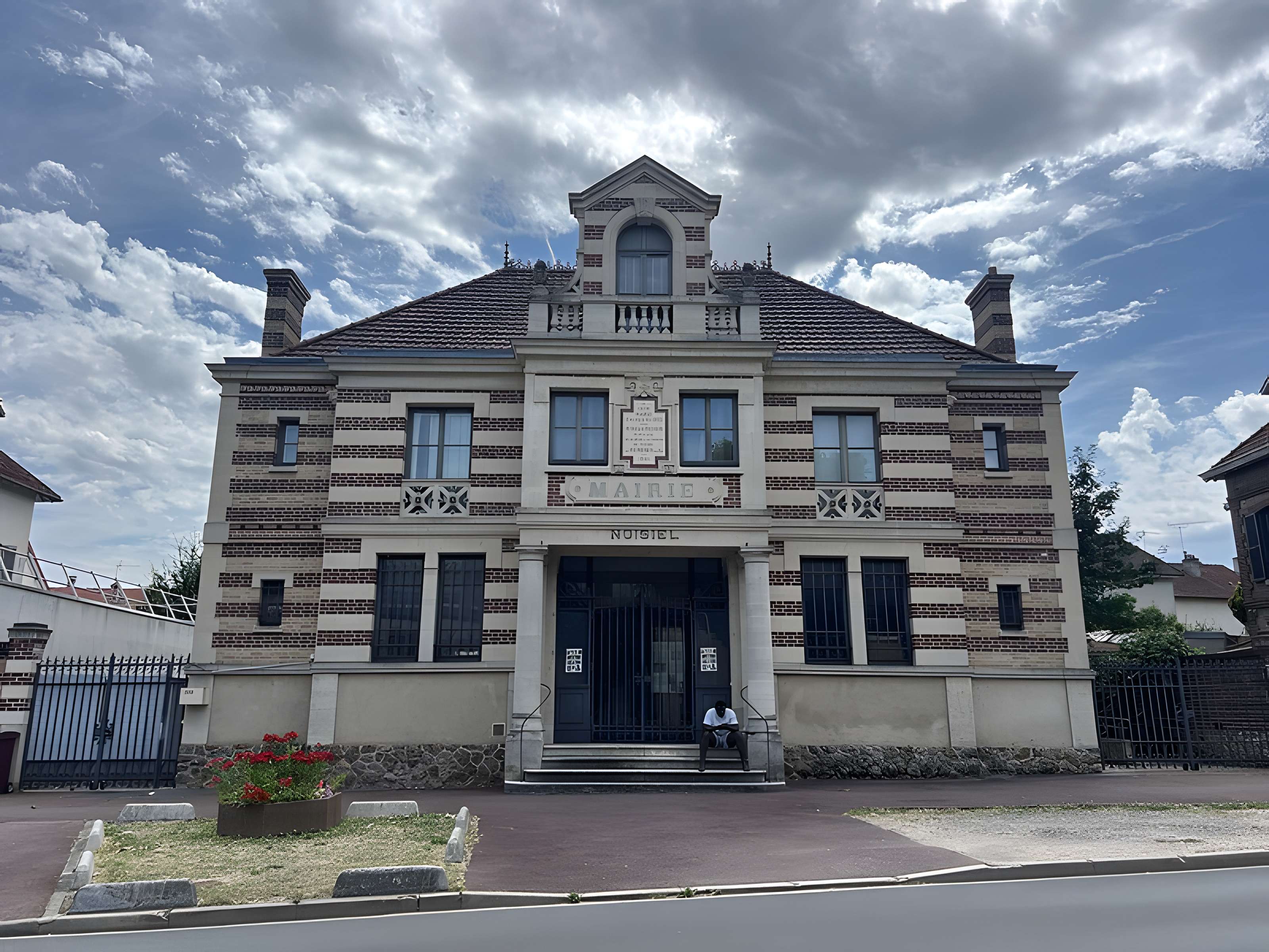 Hôtel de ville de Noisiel