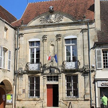 Hôtel de ville de Noyers-sur-Serein