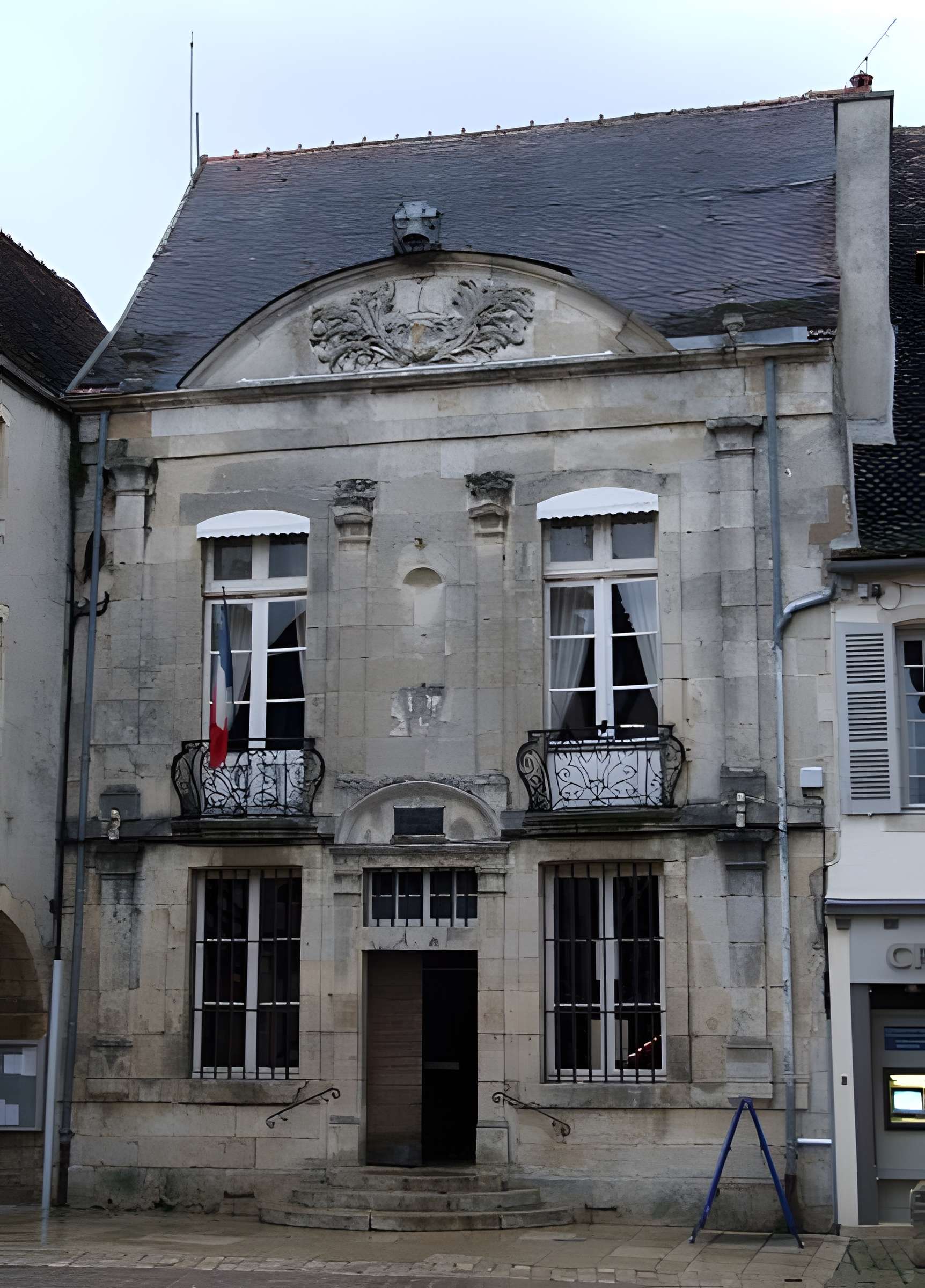 Hôtel de ville de Noyers-sur-Serein