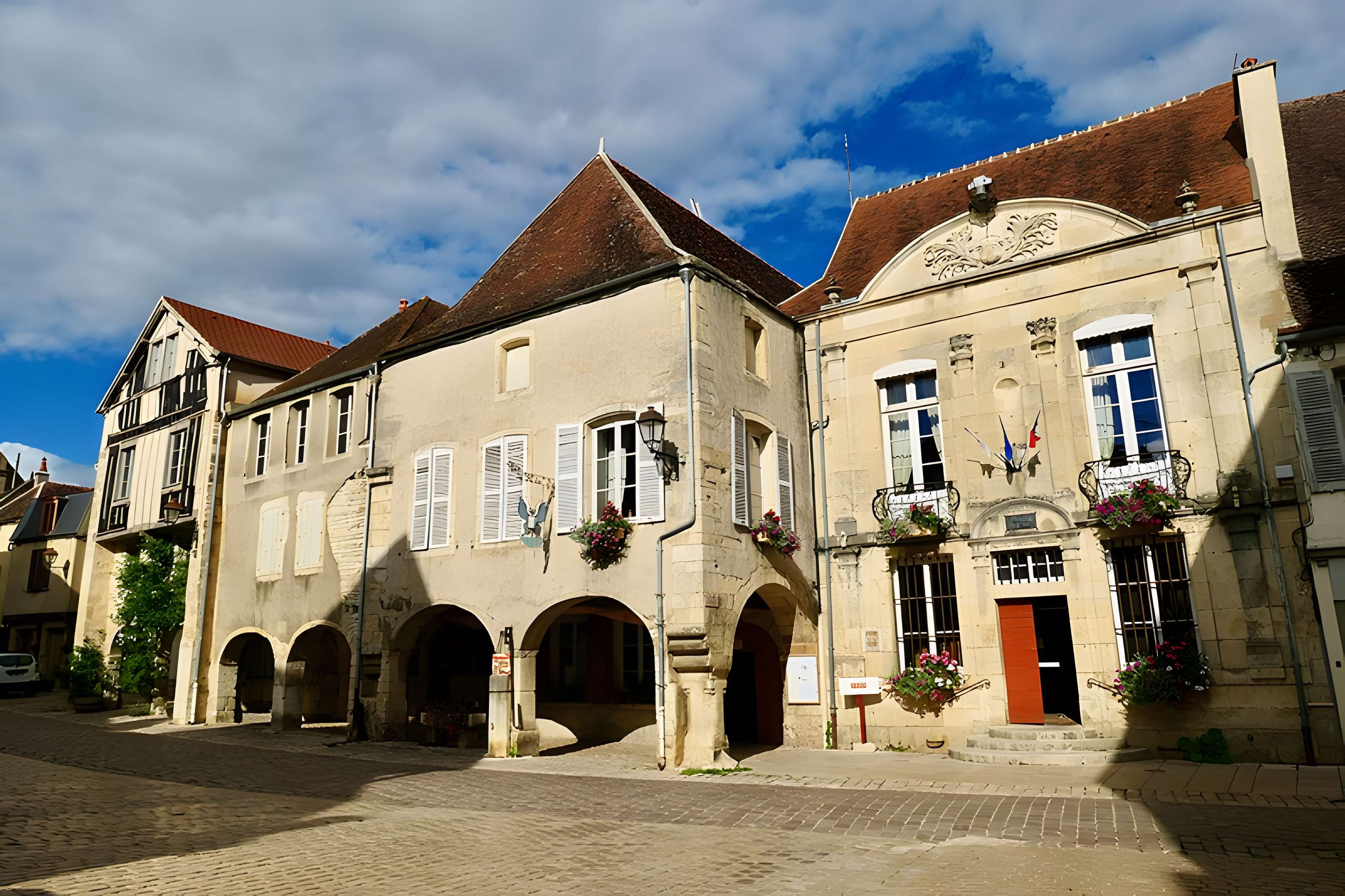 Hôtel de ville de Noyers-sur-Serein