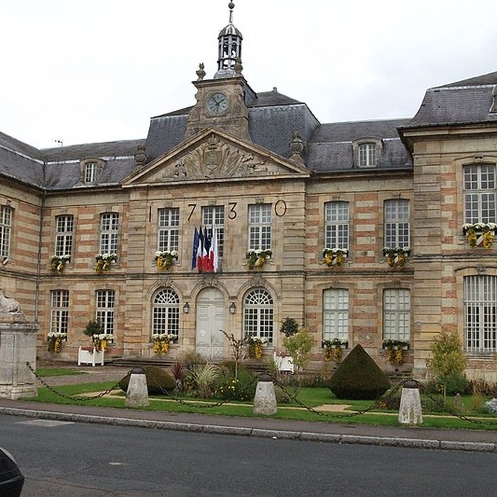 Photo de Hôtel de ville de Sainte-Menehould