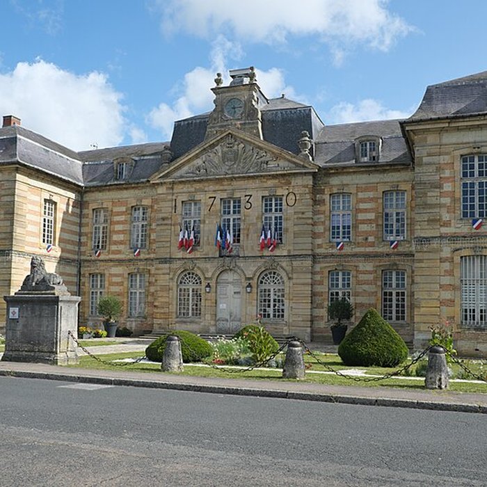 Photo de Hôtel de ville de Sainte-Menehould