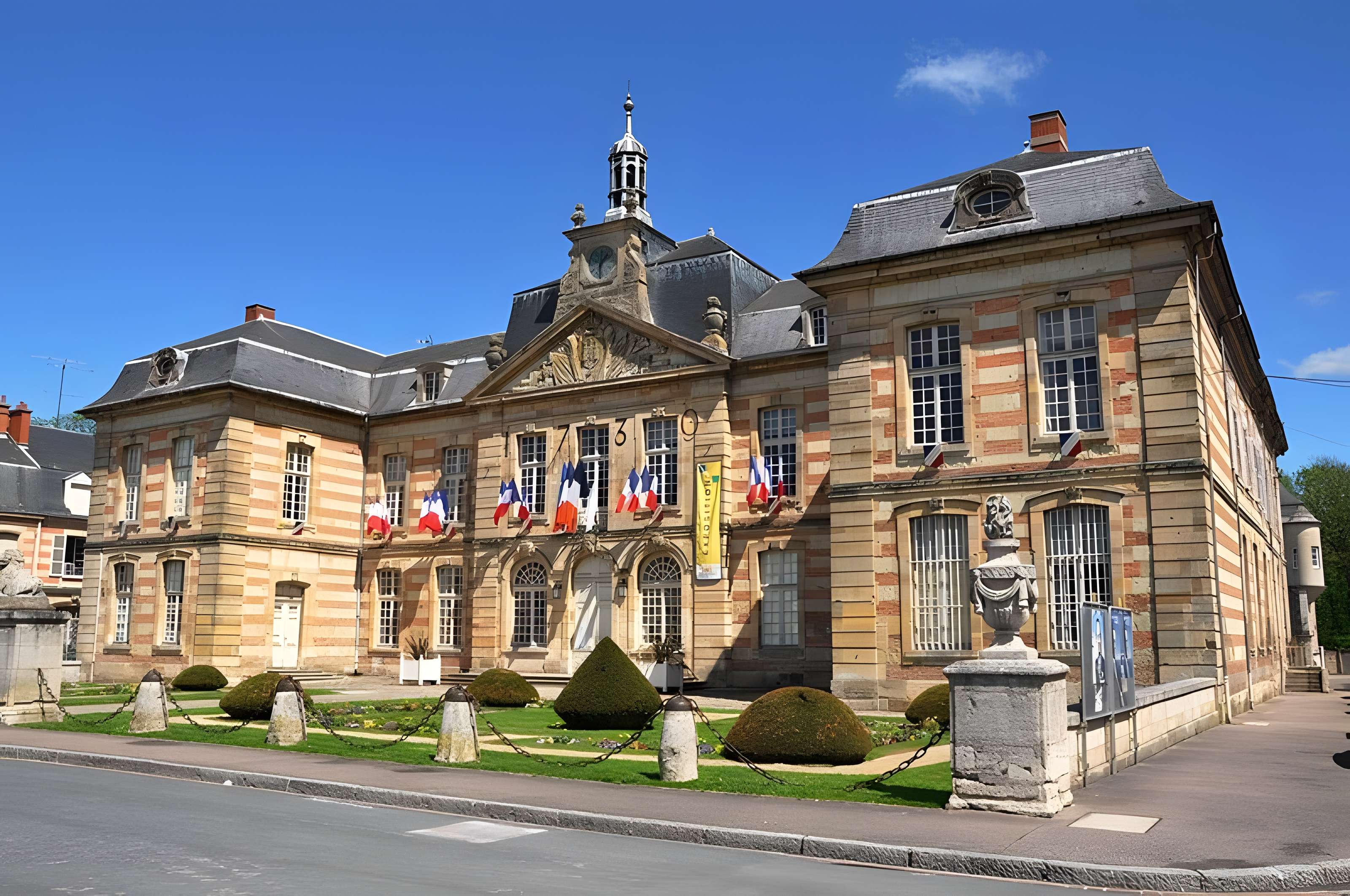 Hôtel de ville de Sainte-Menehould 