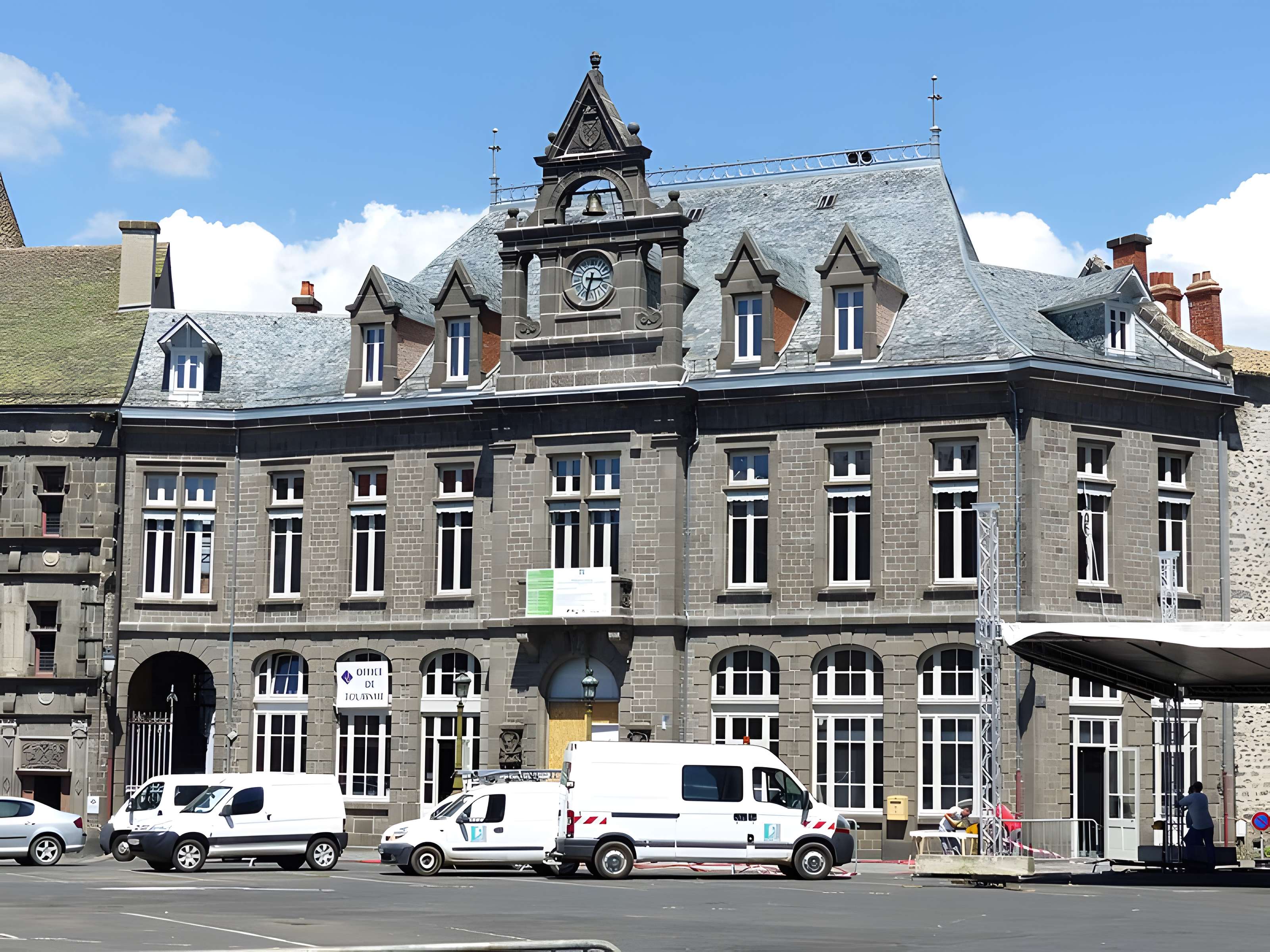 Hôtel de ville de Saint-Flour
