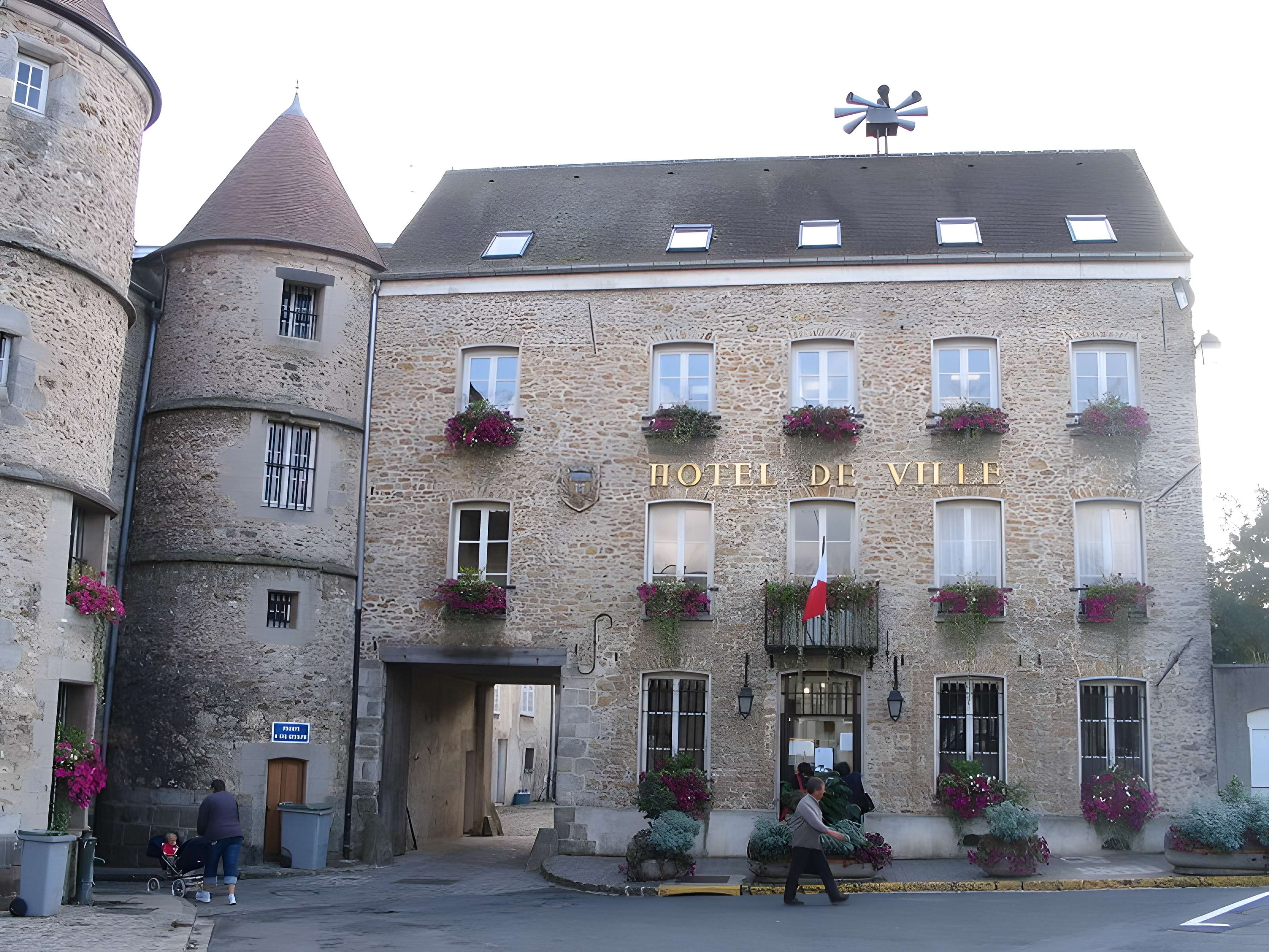 Hôtel de ville de Tournan-en-Brie 