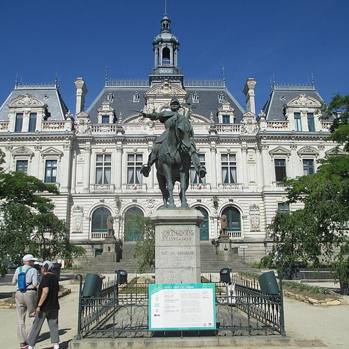 Photo de Hôtel de ville de Vannes