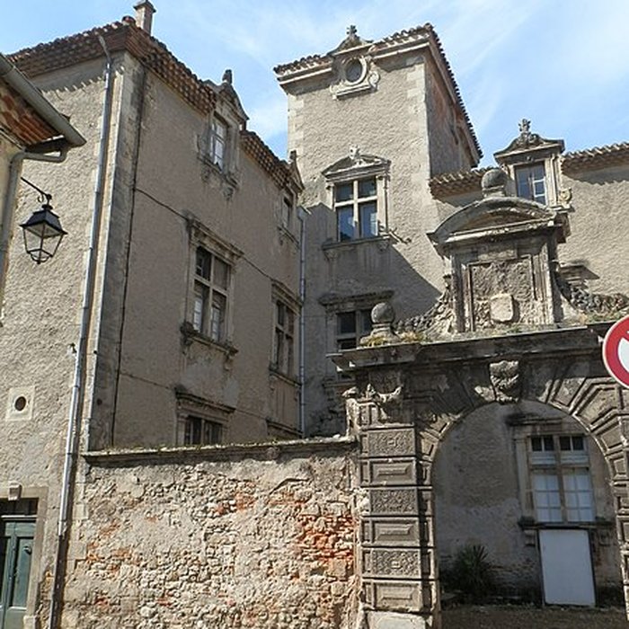 Photo de Hôtel de Viviès à Castres