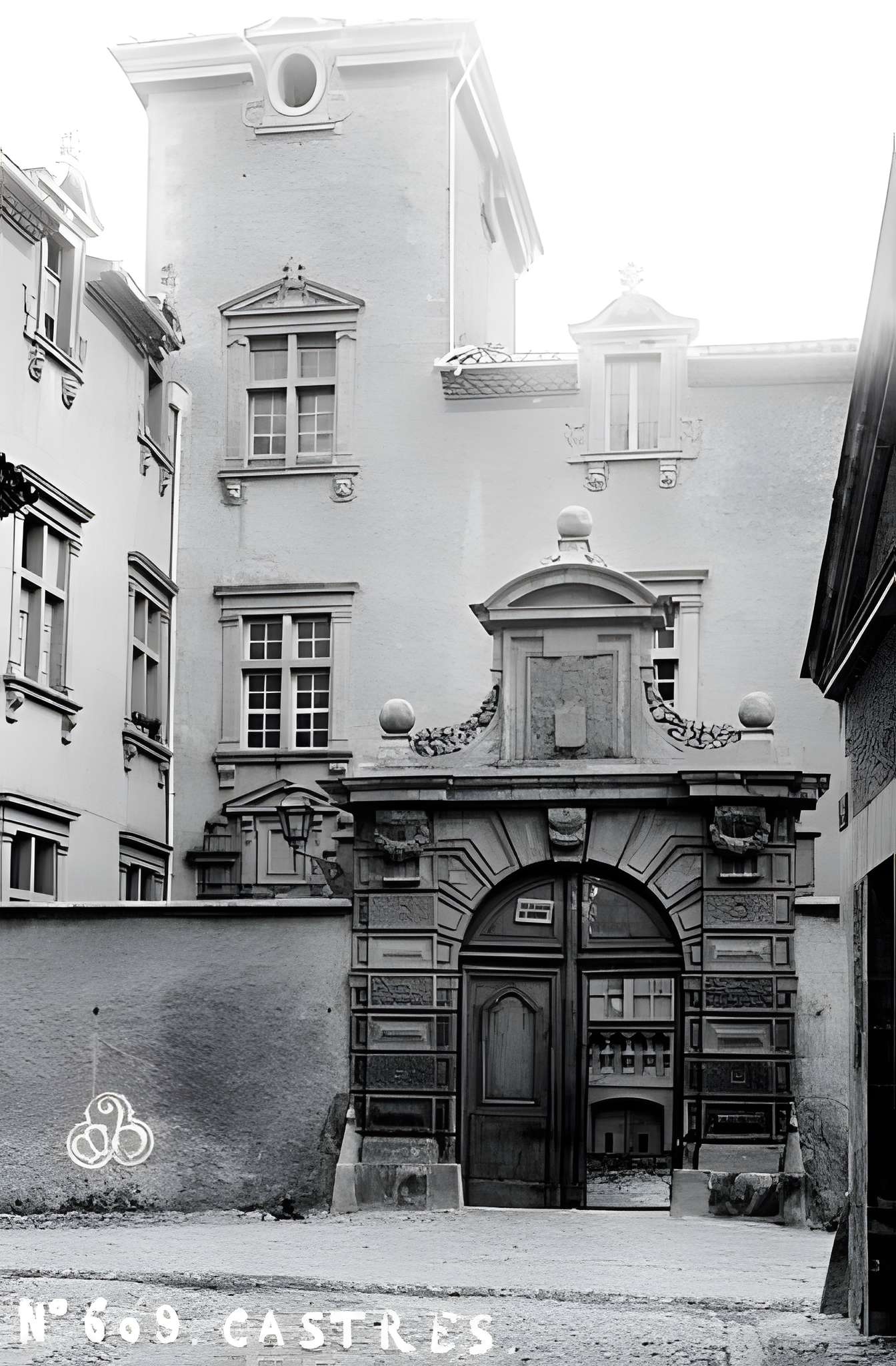 Hôtel de Viviès à Castres