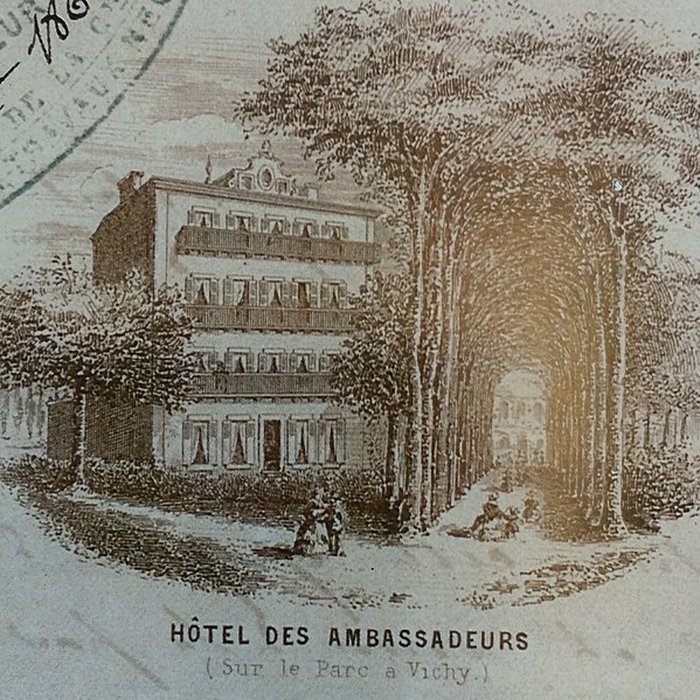 Photo de Hôtel des Ambassadeurs à Vichy
