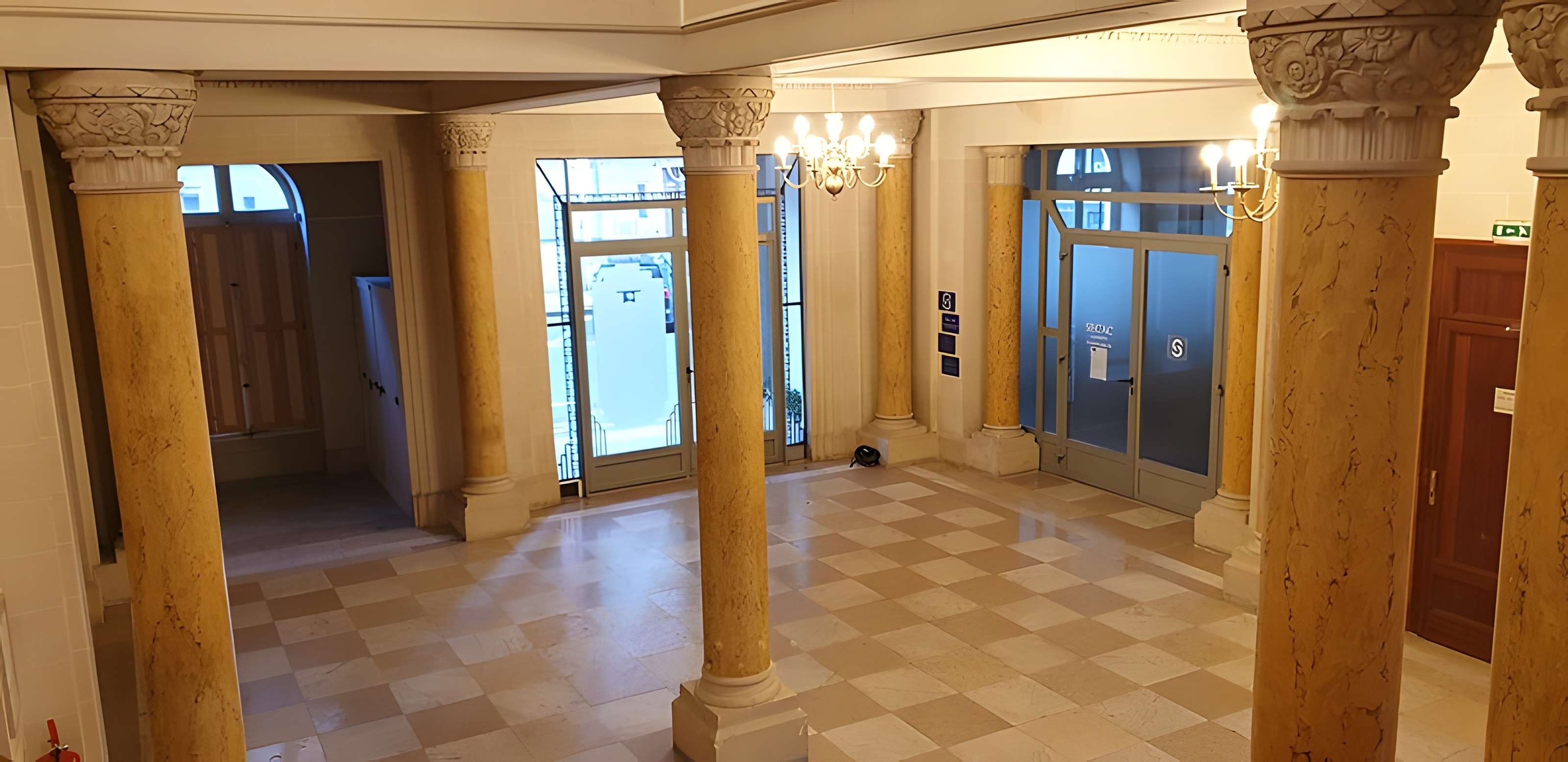 Hôtel des Ambassadeurs à Vichy