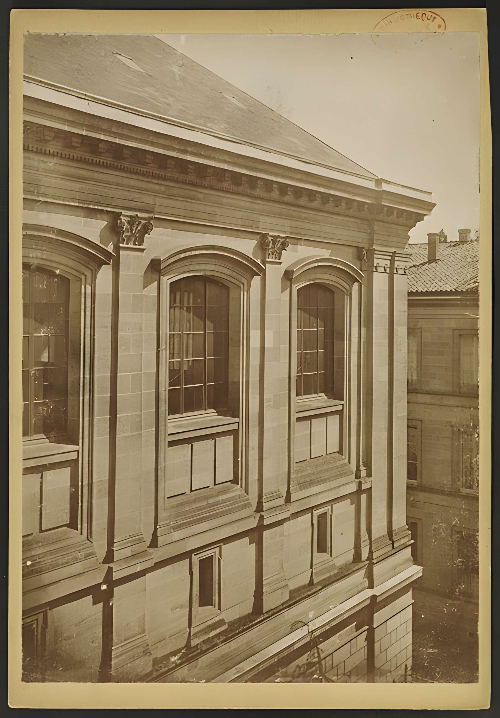 Hôtel des archives départementales de la Gironde à Bordeaux