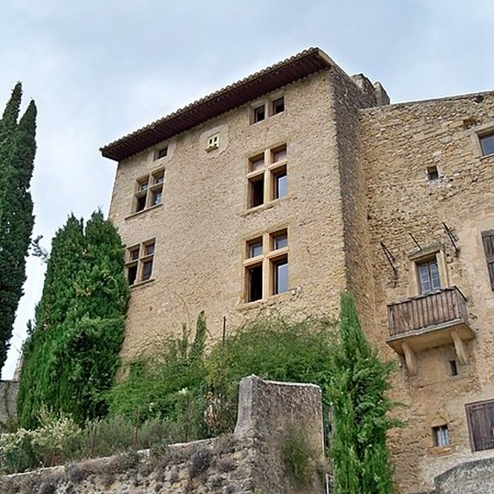 Photo de Hôtel des Bouliers à Vaugines