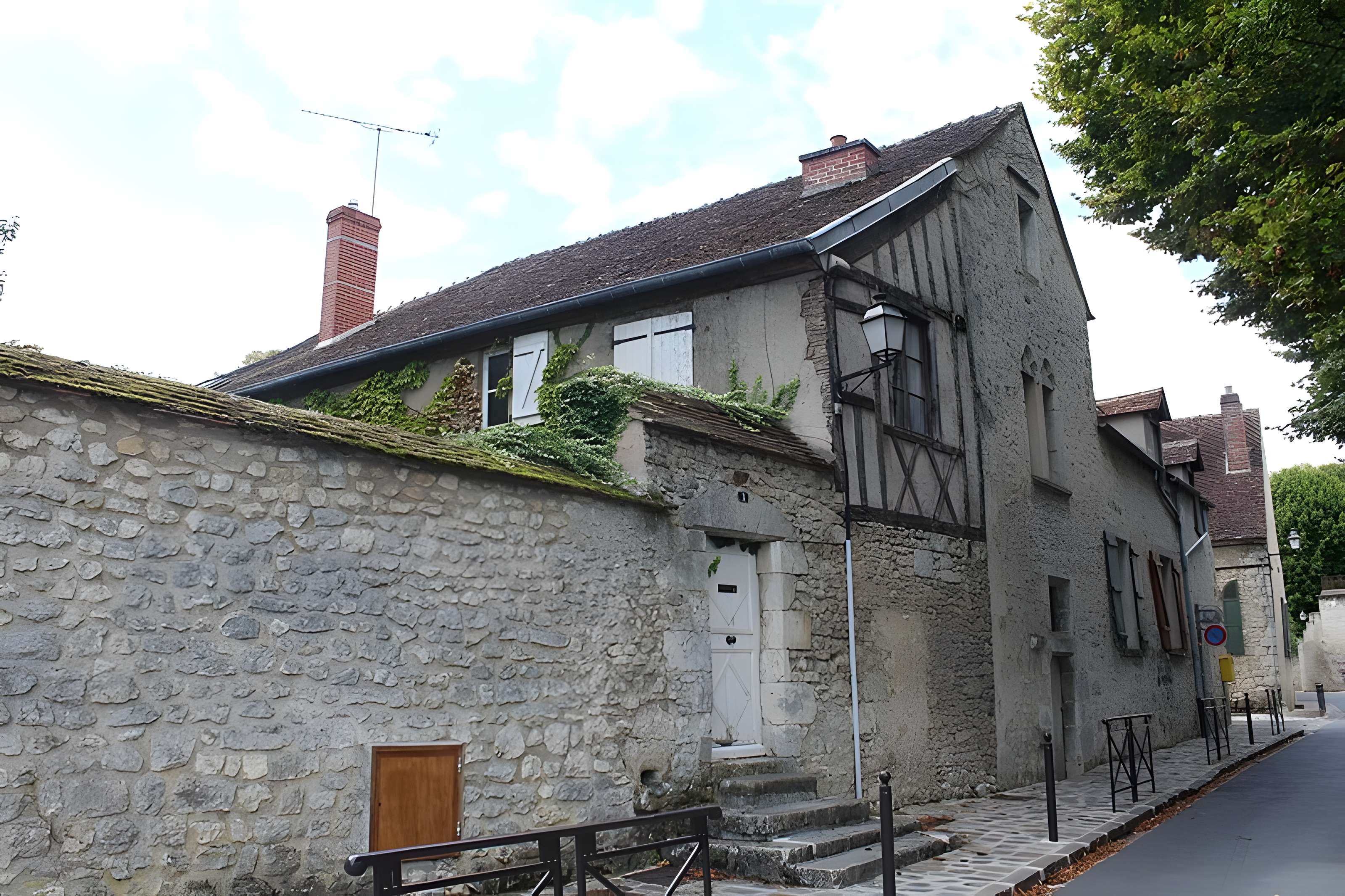 Hôtel des Brébans à Provins 