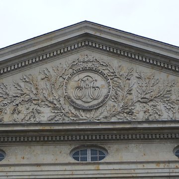 Hôtel des Cèdres à Baugé