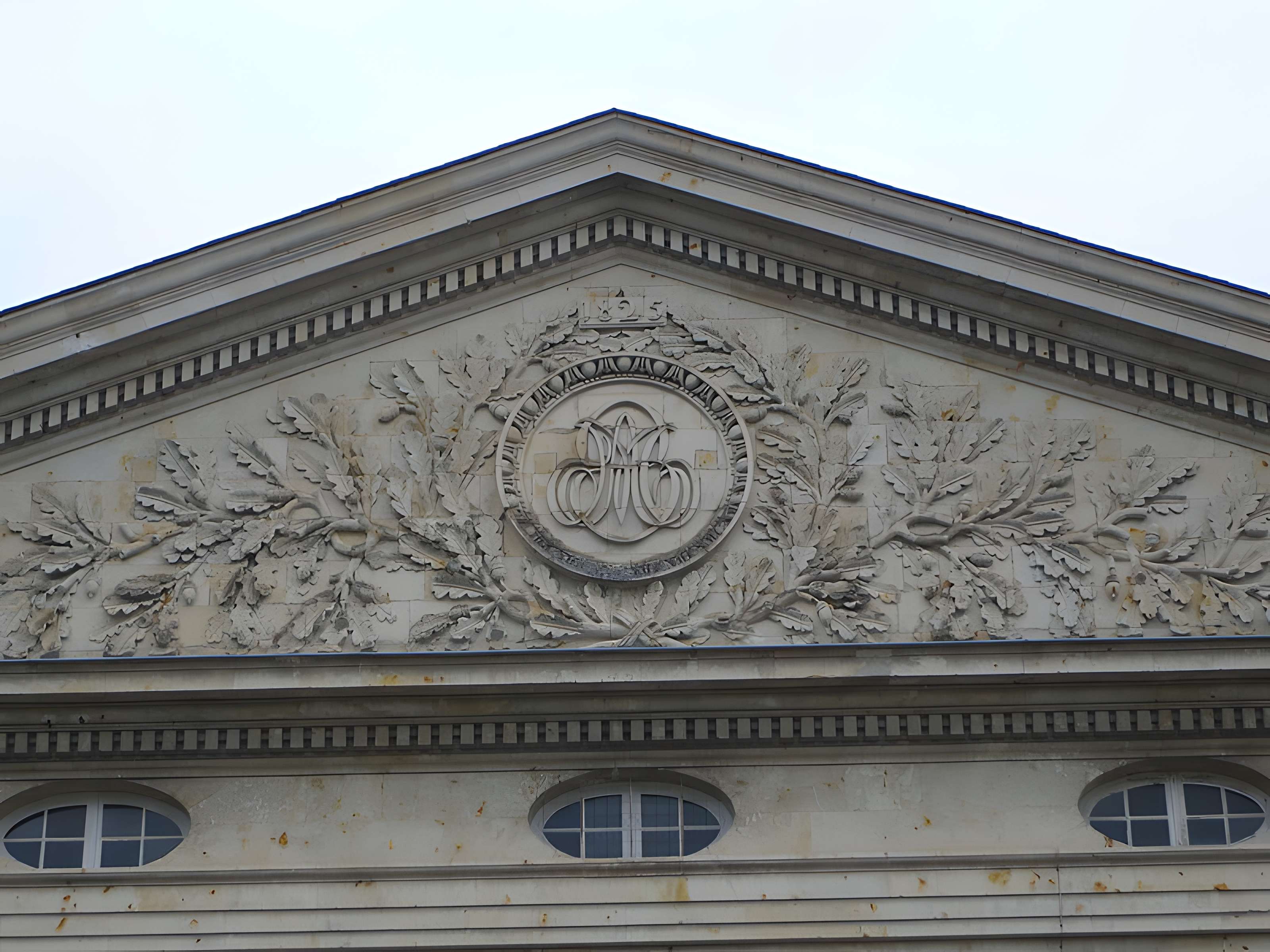 Hôtel des Cèdres à Baugé