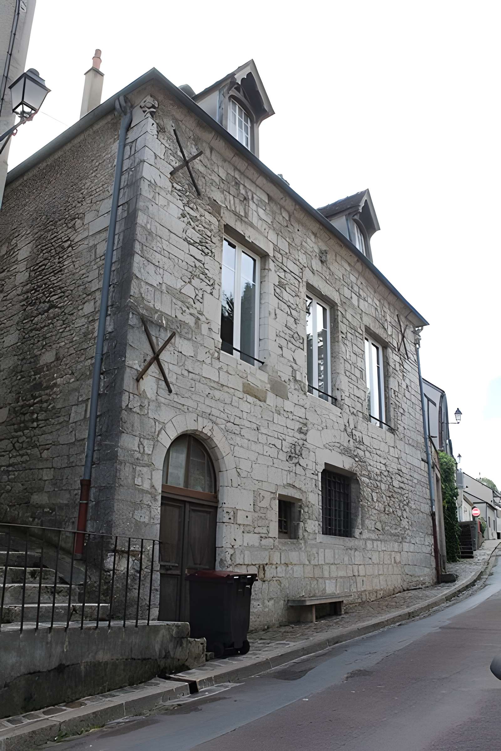 Hôtel des Trois-Singes à Provins