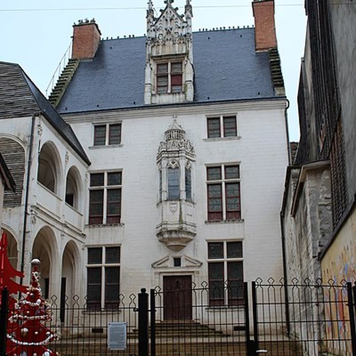Photo de Hôtel des Ursins à Troyes