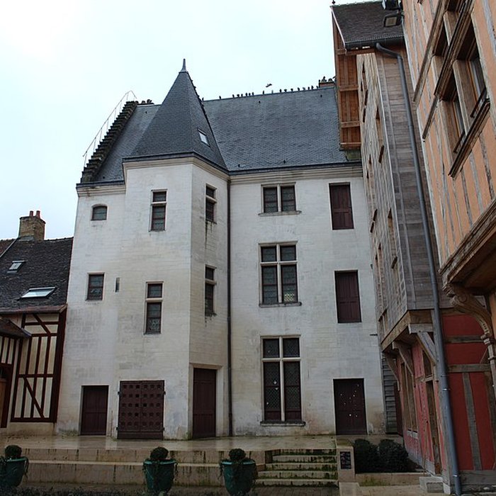 Photo de Hôtel des Ursins à Troyes