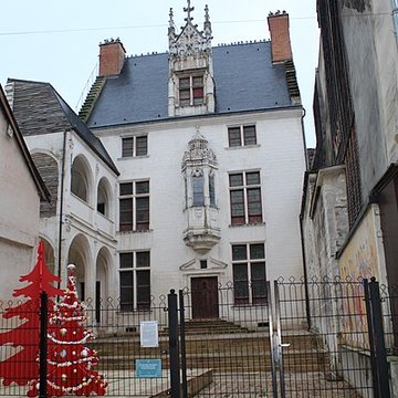 Hôtel des Ursins à Troyes