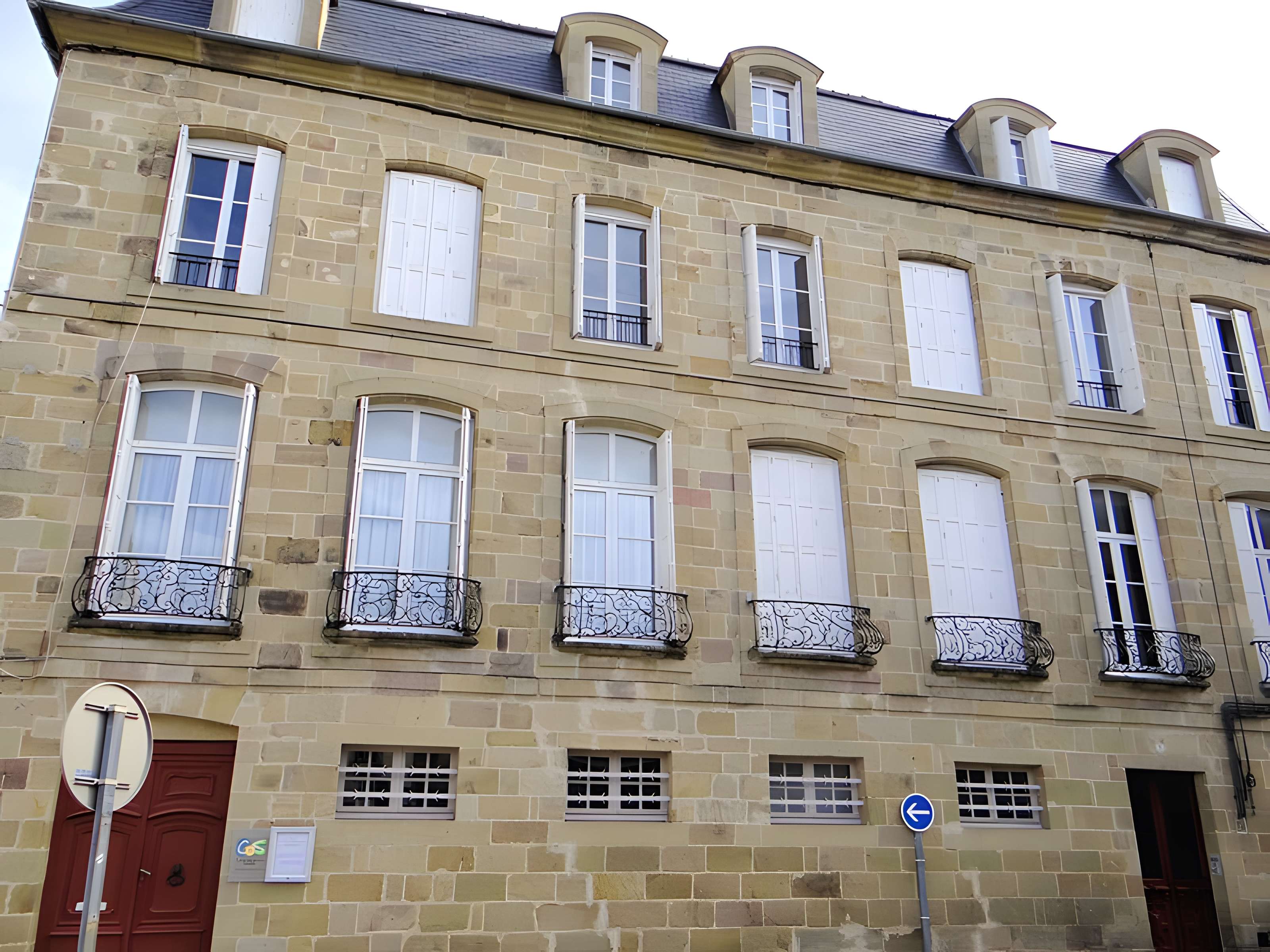 Hôtel Desbruslys à Brive-la-Gaillarde 