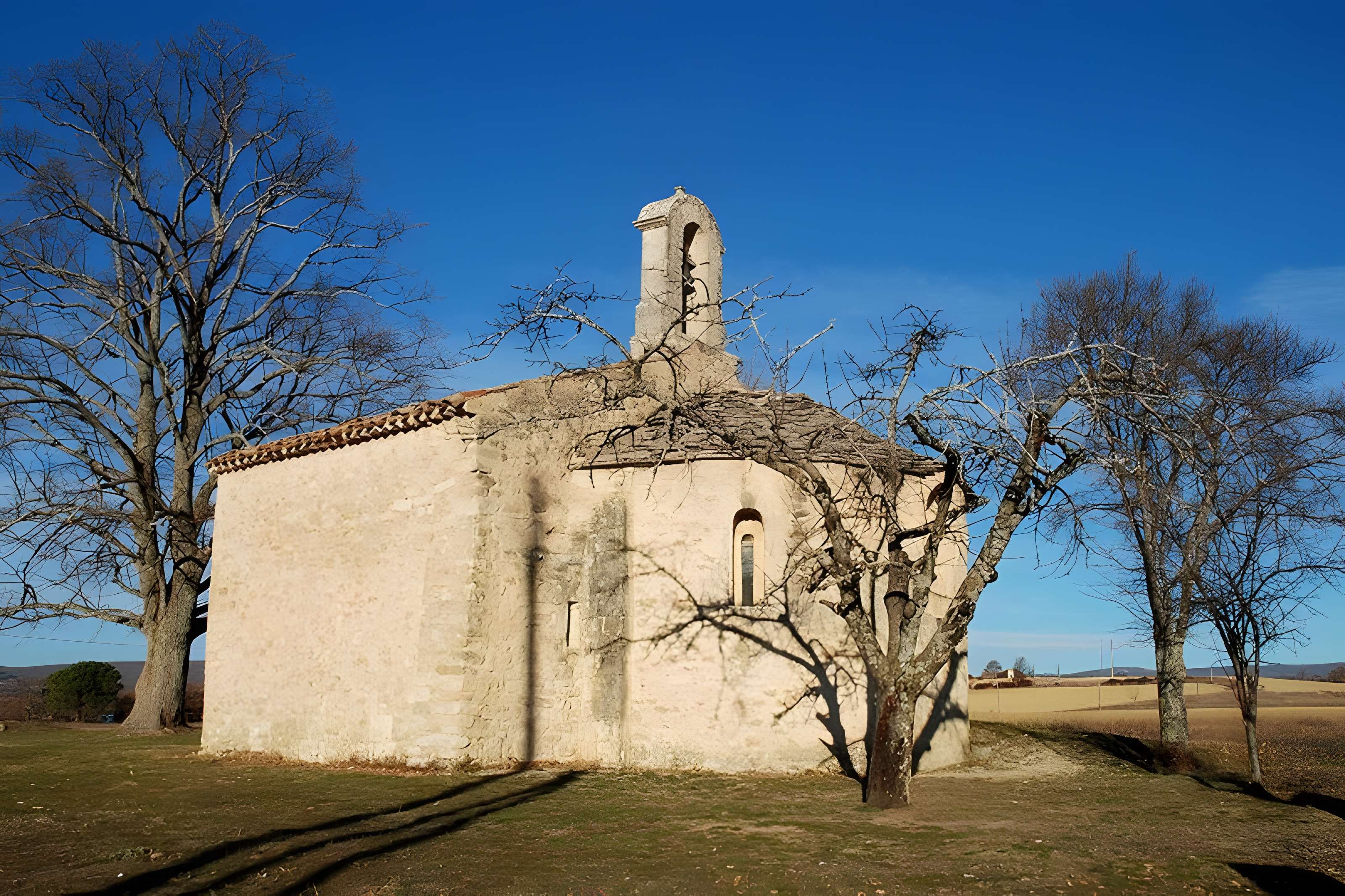 Chapelle Saint-Pierre de Pierrerue 